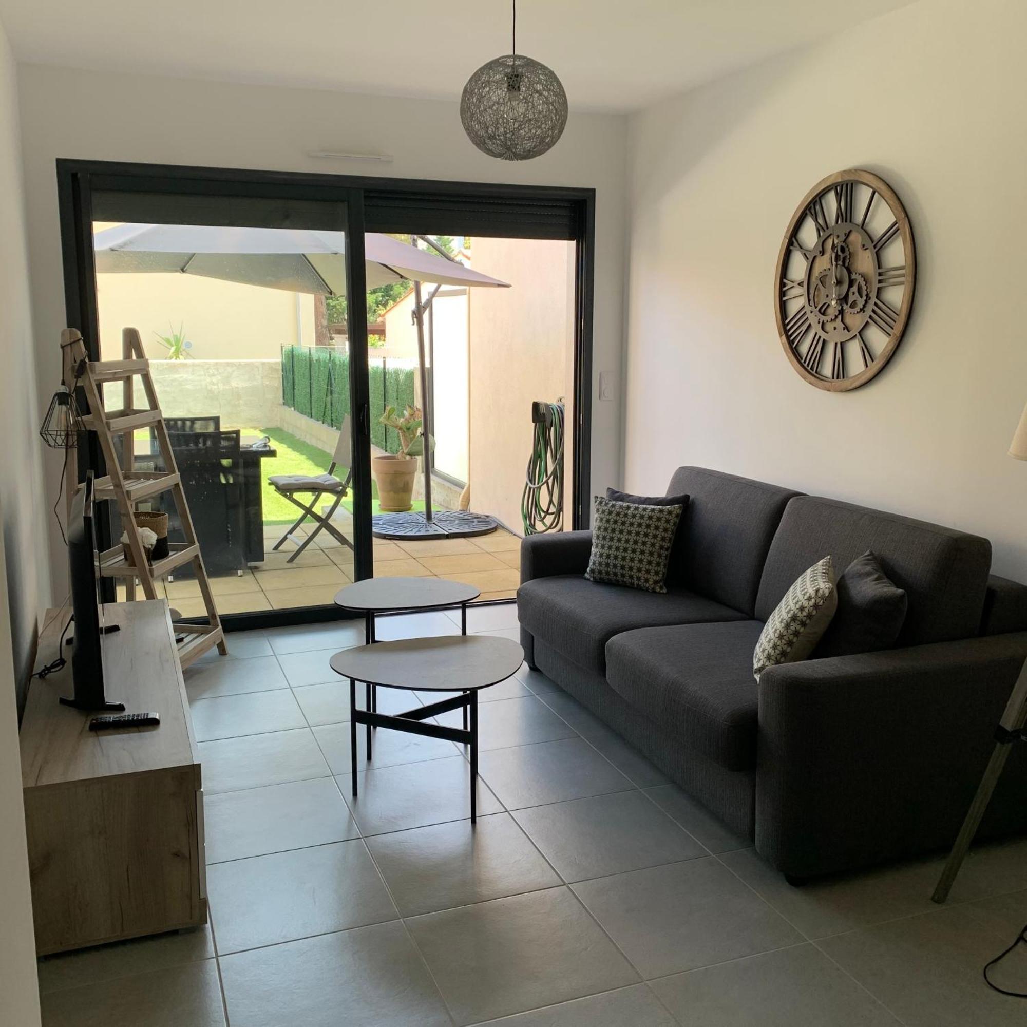 Appartement T2 - Rez-De-Jardin, Proche Plage Et Commerces Calvi  Zewnętrze zdjęcie
