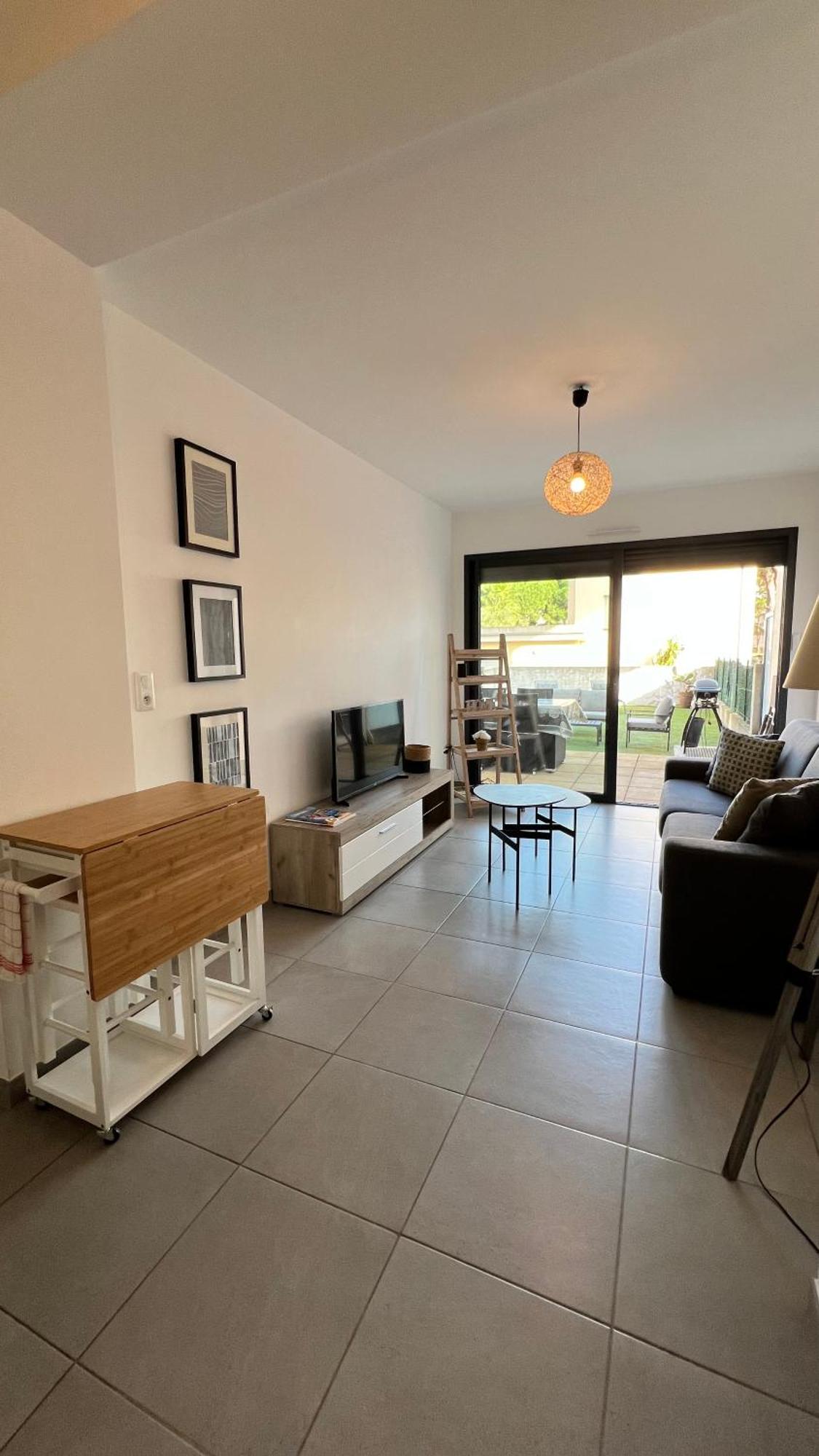 Appartement T2 - Rez-De-Jardin, Proche Plage Et Commerces Calvi  Zewnętrze zdjęcie